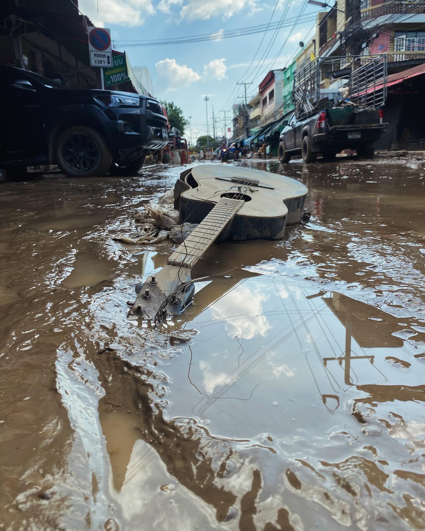 462261538 18467154244018890 2967494654996878329 N